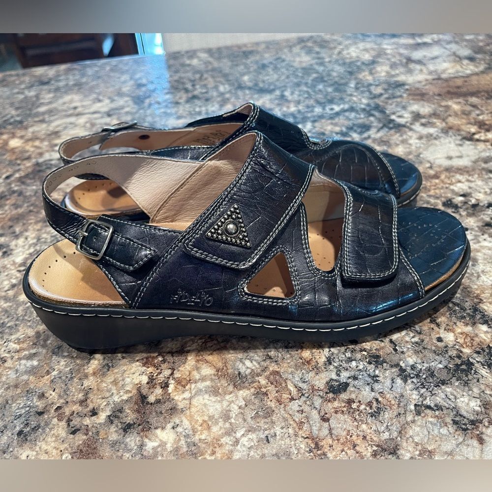 Women’s Fiedlio sandals